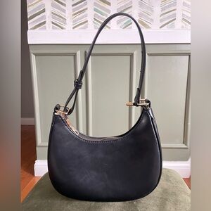 Black Faux Leather Shoulder Bag Y2K Baguette Purse Gold Hardware Minimal